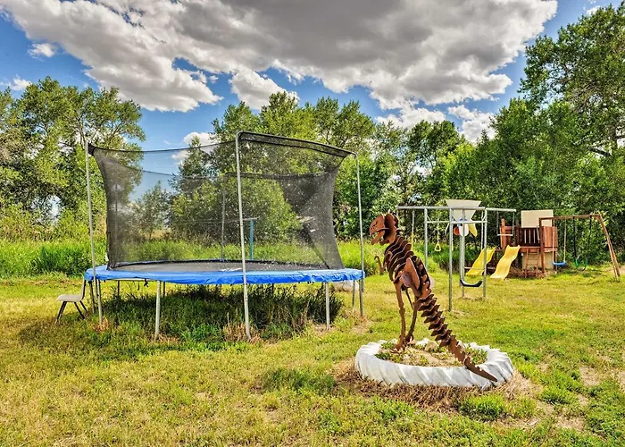 Kayaks & Views: Yellowstone River In Holiday home Clark